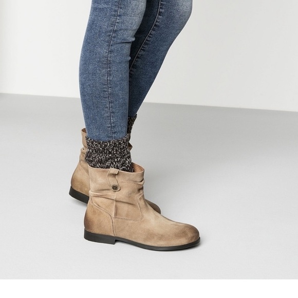 NWT Birkenstock Sarnia low Boot lightly waxed vintage-look suede finish size 5.5 - Picture 2 of 16